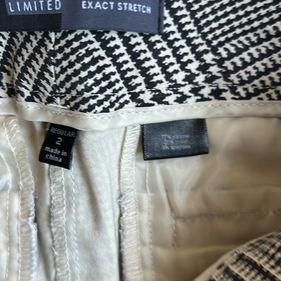 Houndstooth Straight Leg Pants - Picture 3 of 3